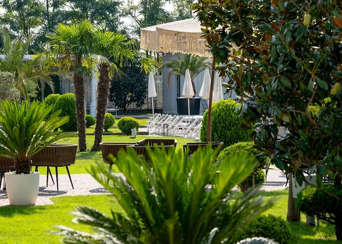 J'Adore Boutique Hotel